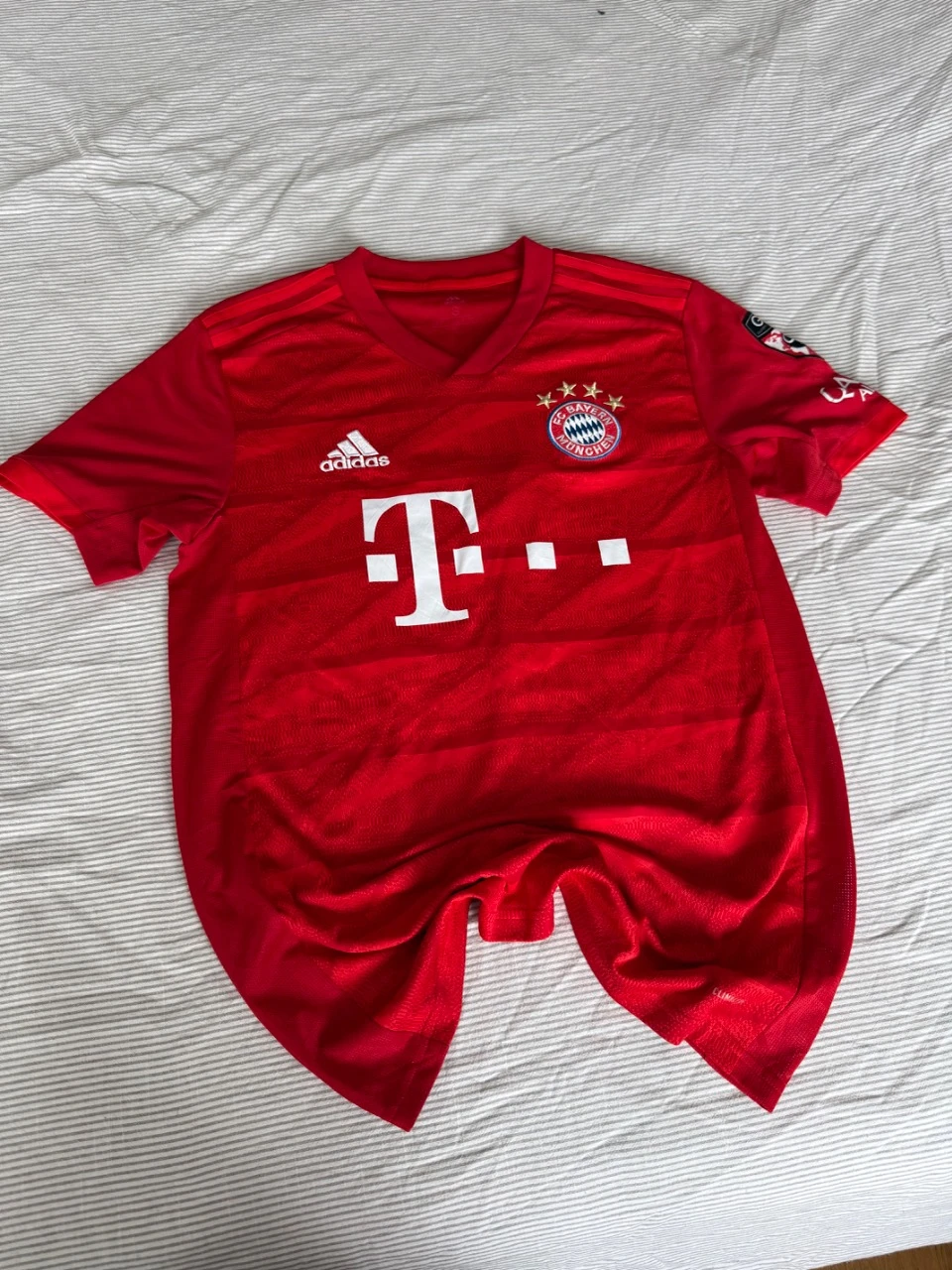 Camisola Autêntica do Bayern Munich